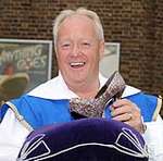 Keith Chegwin at Wyvern Theatre